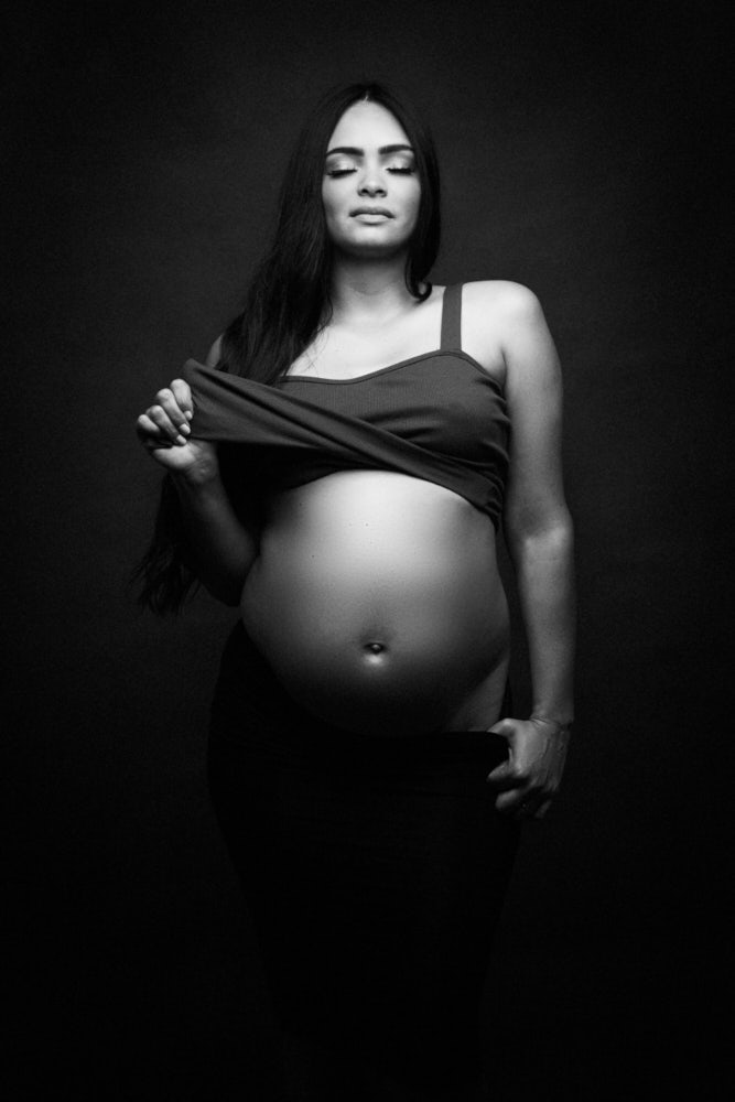Séance grossesse mode à Marseille avec Cindy Fernandez Photographe